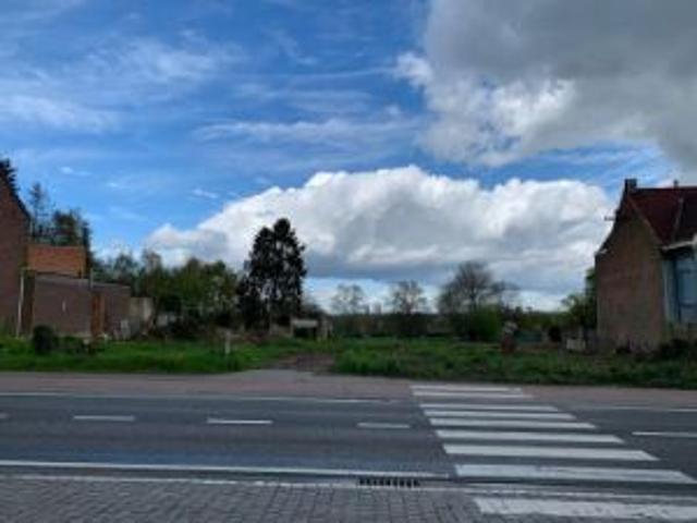 Grote bouwgrond 3 percelen