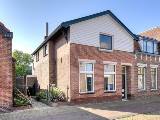 Grote Kerkstraat 35, 4941DM, Raamsdonksveer, Noord Brabant 4941DM