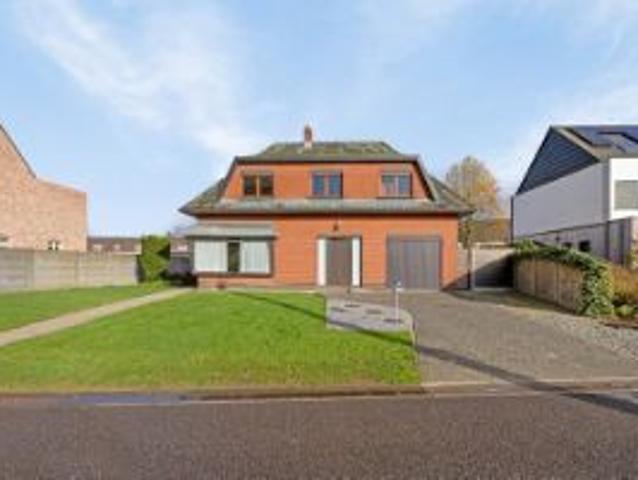 Grote, rustig gelegen woning op perceel van 808m²