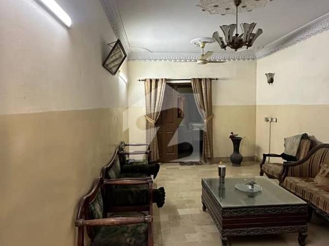 Ground +2 building available for rent for commercial purpose at blk 6, gulshan