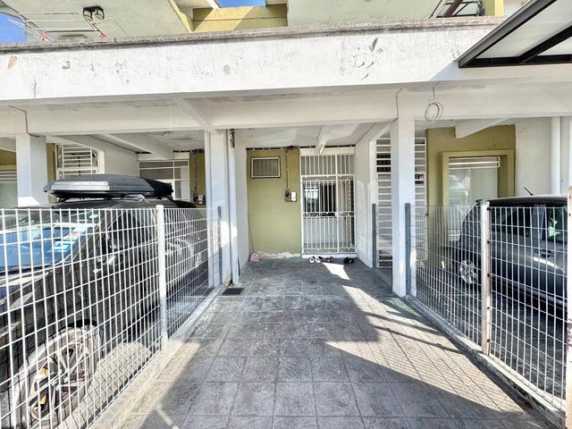 Ground FloorTownhouse Bdr Saujana Putra TERMURAH