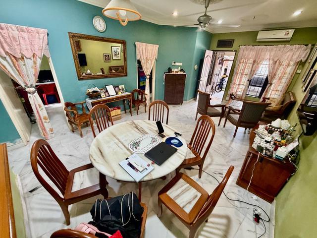 GROUND FLOORTownhouse Desa Damai Persiaran Alam Damai Cheras