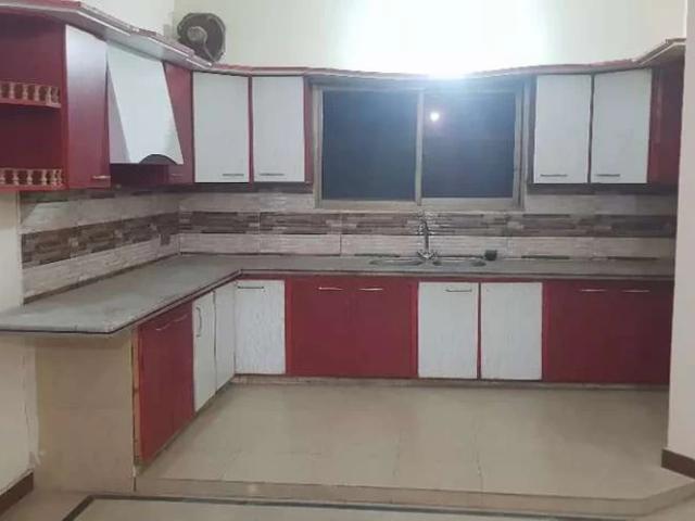 Ground floor 3bed drawing and lounge 300 square yard Karachi Gulistan e Jauhar Block 12 ID 49551