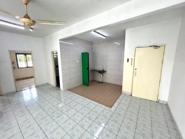GROUND FLOOR 110LOAN 1K DEPO Pangsapuri Mutiara Subang JADI