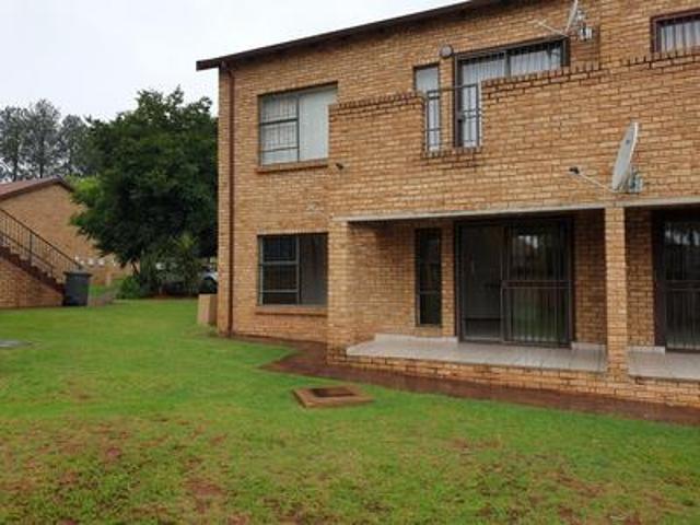 ground floor 2 bedroom 1 full bathro.