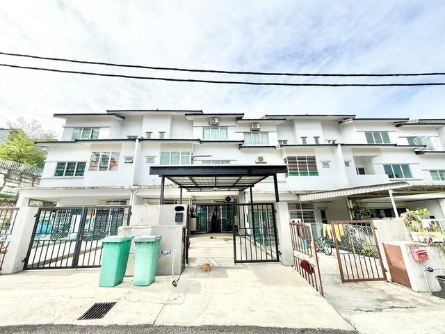 GROUND FLOOR 2 Storey Townhouse Taman Kantan Permai Kajang