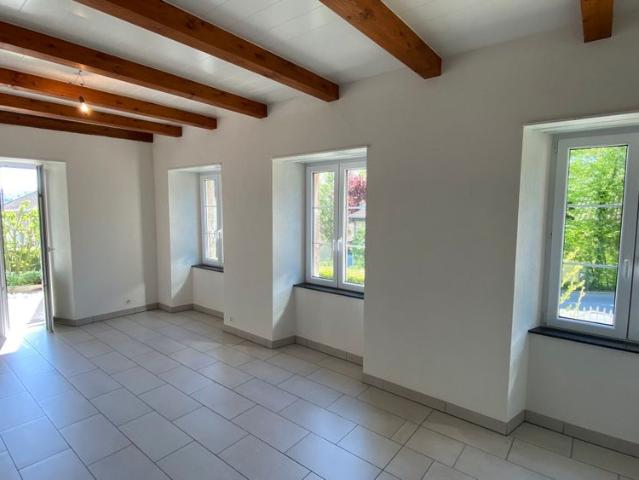 Ground floor 4.5 room apartment with terrace
