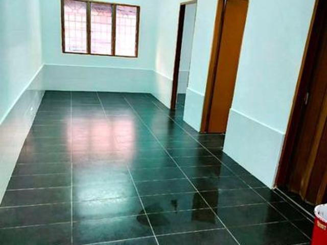 Ground Floor Corner lot Apartment harmoni damansara damai