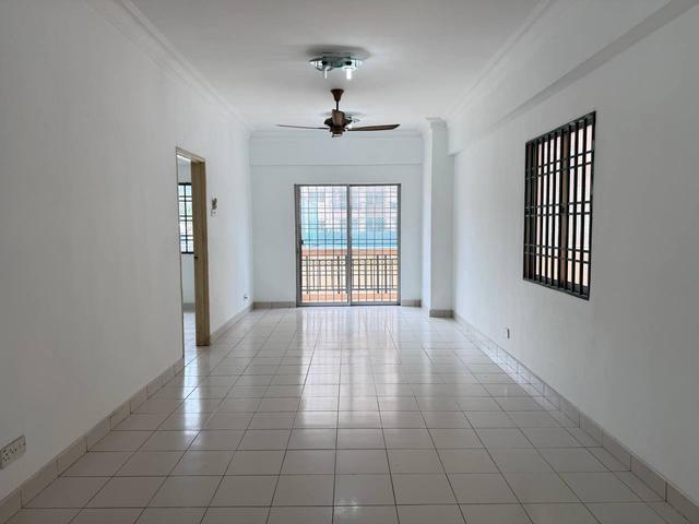 Ground Floor Corner Unit Condominium Langat Jaya Batu 9 Cheras