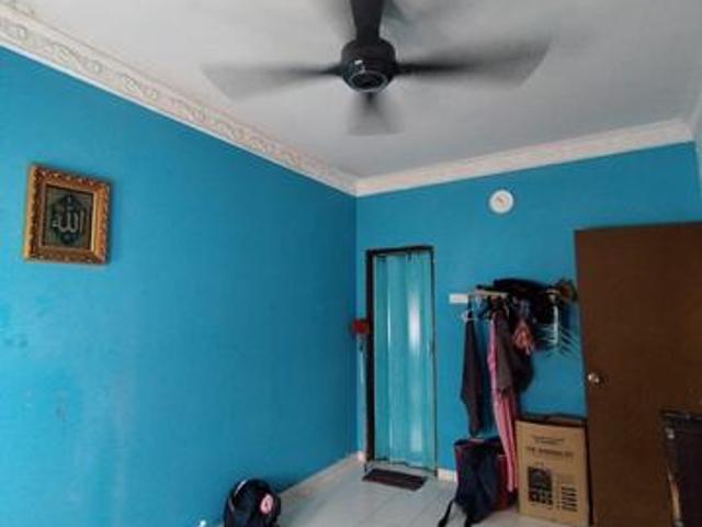 GROUND FLOOR CANTIK Apartment Sri Hijauan Ukay Perdana Ampang