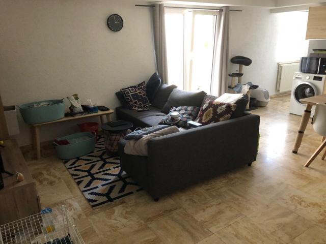 Ground floor close to train station & hyper centre Arlon