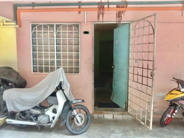 Ground Floor Apartment College Heights Garden Resort Pajam Mantin