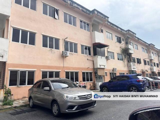 GROUND FLOOR APARTMENT COLLEGE HEIGHTS SIKAMAT NEGERI SEMBILAN