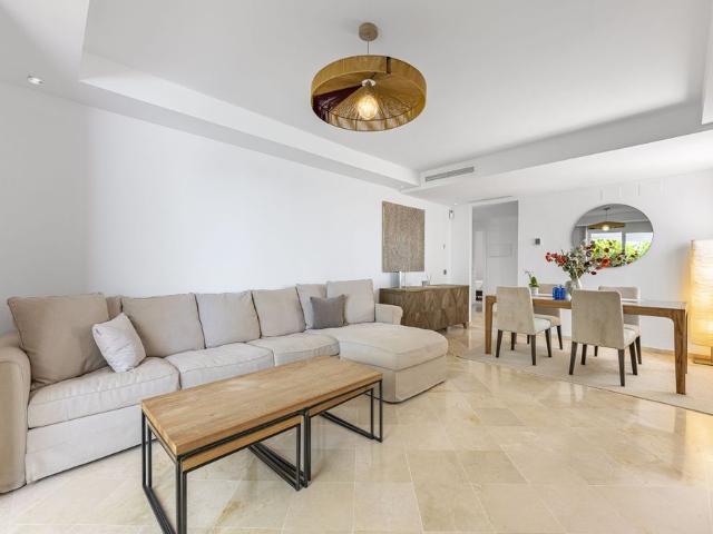 Ground Floor Apartment in Nueva Andalucía