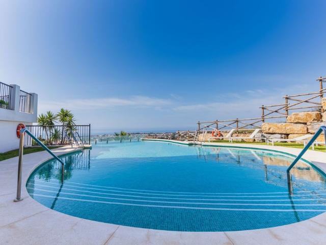 Ground Floor Apartment in Benahavís