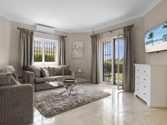 Ground Floor Apartment in Benahavís