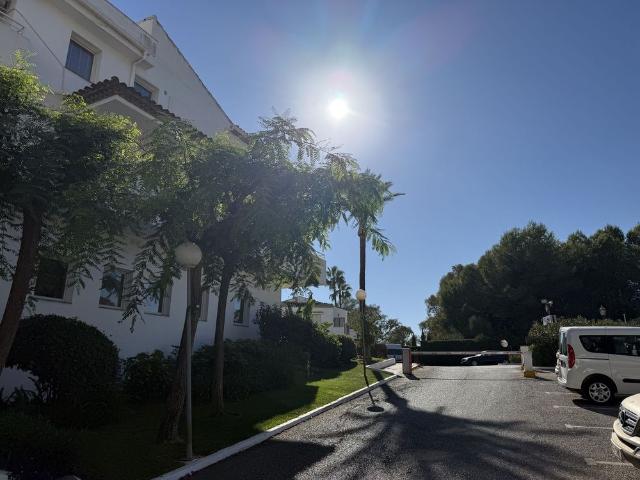 Ground Floor Apartment in El Paraiso