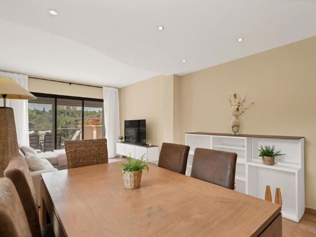 Ground Floor Apartment in Río Real