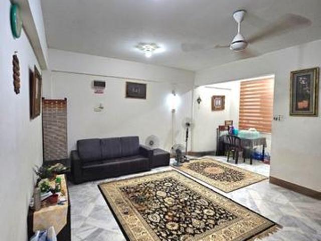 GROUND FLOOR Apartment Seri Melati Bandar Seri Putra Bangi