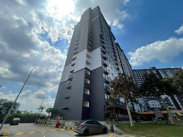GROUND FLOOR Apartment Vista Impiana Bukit Serdang Seri Kembangan