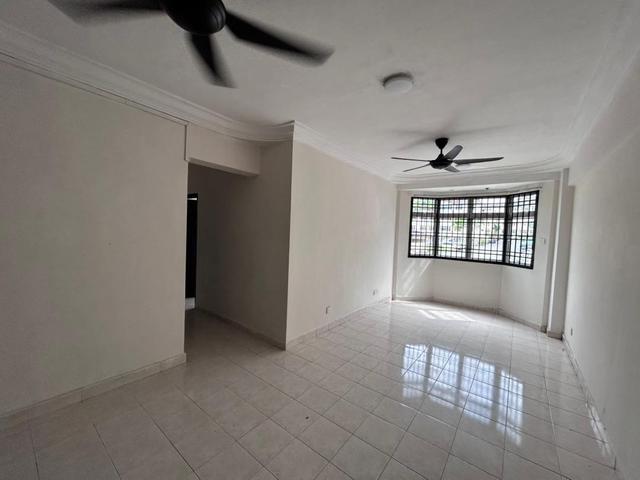 Ground Floor Apartment Vista Seri Alam