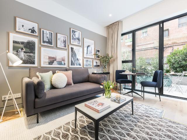 Ground floor apartment with private garden