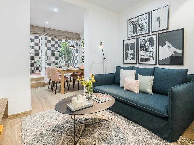 Ground floor apartment with private patio for rent in Sant Gervasi