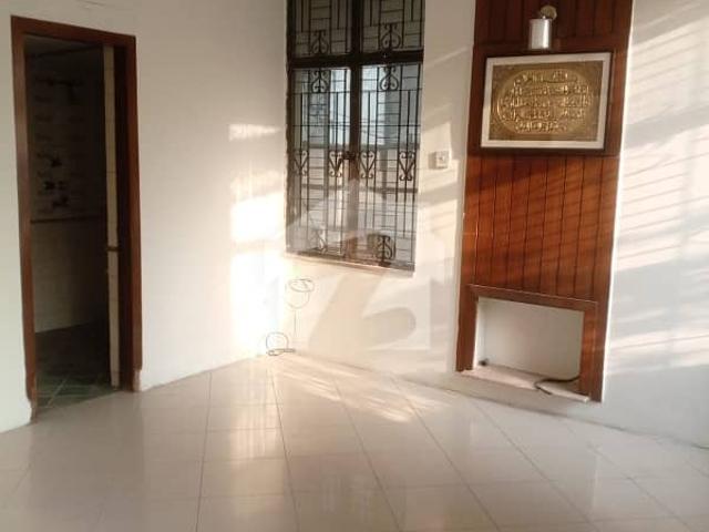 Ground Floor Available For Rent In Main Cantt