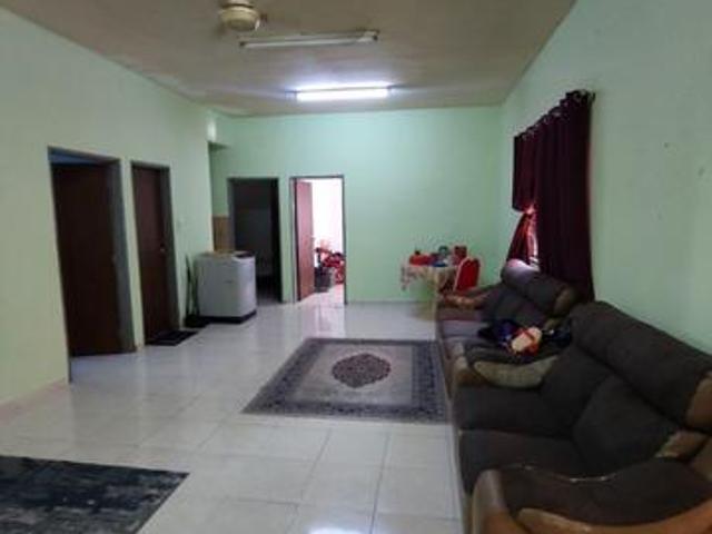 Ground Floor G floor Corner Apartment College Height Untuk Dijual