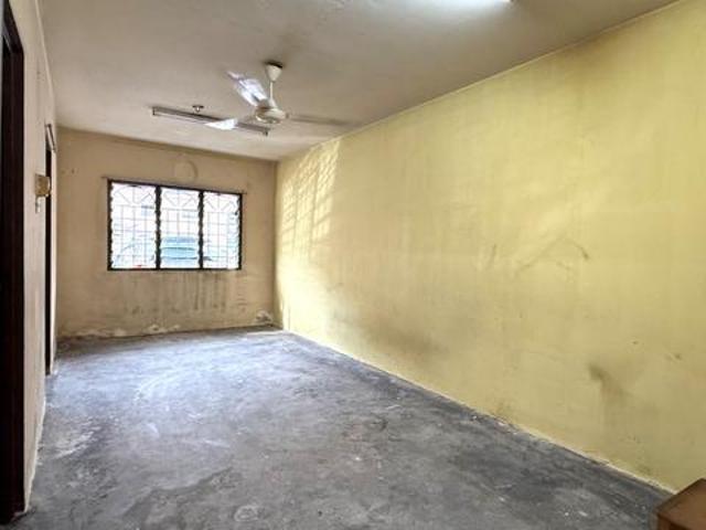 Ground Floor End Unit Apartment Idaman Damansara Damai