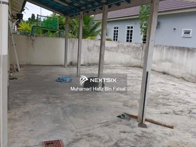 [Ground floor] extra land! Akasia Apartment Bandar Botanic Klang