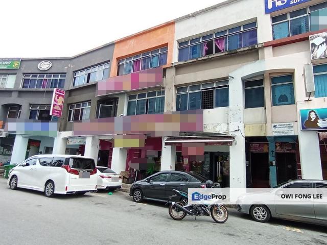 Ground Floor for Rent at Opposite Bukit Jambul Complex | 1,800 sqft