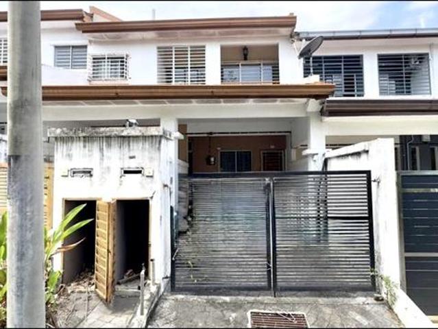GROUND FLOOR FACING OPEN D Majestica Townhouse Damai Perdana