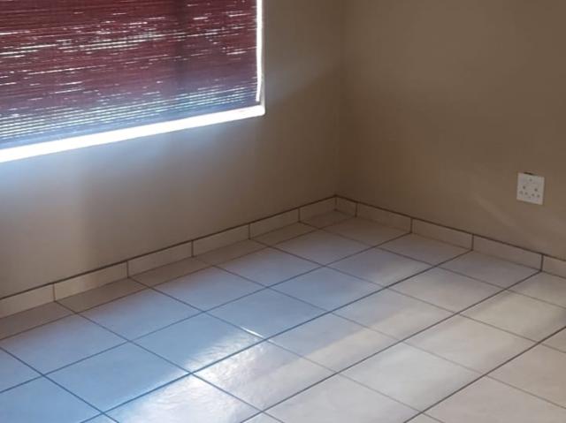 Ground floor flat Great location!