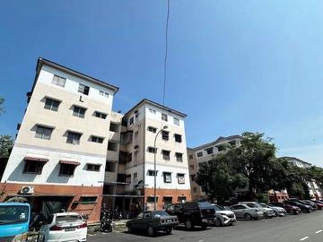 GROUND FLOOR Flat Jalan Batu Nilam Bukit Tinggi 2 Klang