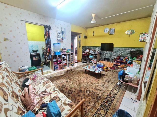 GROUND FLOOR Flat Kelumpuk Teratai AU3 Setiawangsa Keramat KL