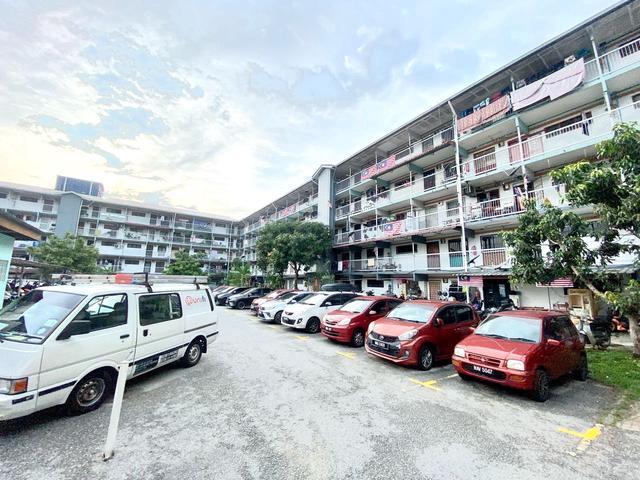 Ground floor Flat Sri Langkawi Taman Melati near Lrt