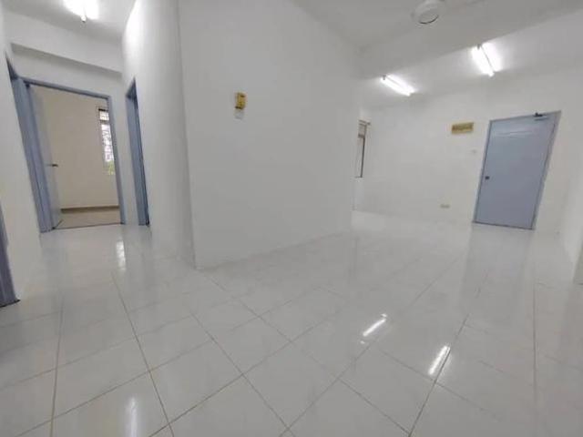 Ground Floor FULL LOAN Apartment Kekwa Bukit Beruntung For Sale