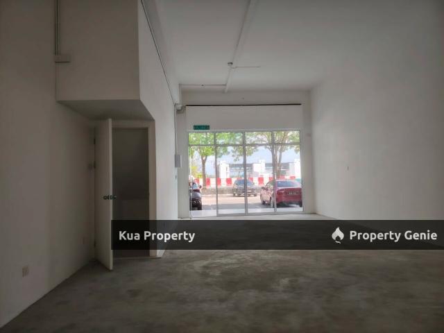 Ground Floor Intermediate Shop Lot For Rent Located at Tabuan Tranquility