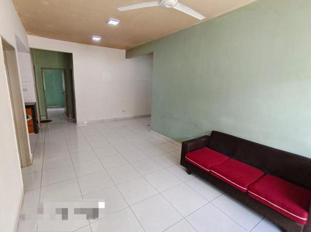 Ground Floor Laman Impian Townhouse1200sqf3R2BBandar BotanicKlang