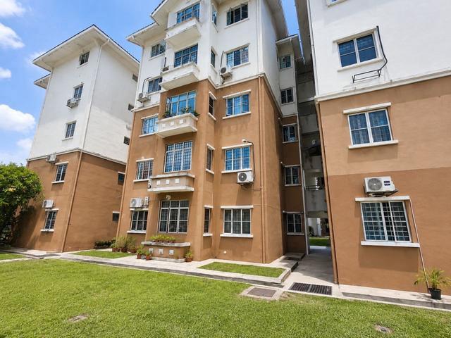 GROUND FLOOR MOVING CONDITION Sri Ara Apartment Ara Damansara