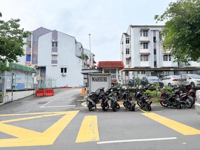 Ground Floor Mahsuri Apartment Setiawangsa KL