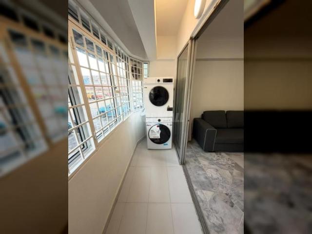 Ground Floor Makmur Apartment Fully furnished near BRT Mentari