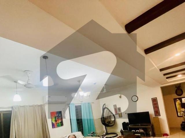 Ground floor New Building Well Maintained 3 Bedrooms Flat Available Urgent For Rent All Utilities Askari 10 Sector F