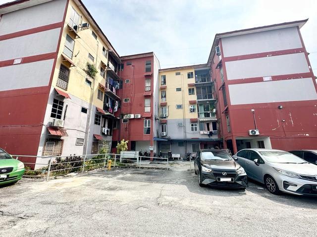 GROUND FLOOR Nuri Apartment Taman Bukit Idaman Selayang