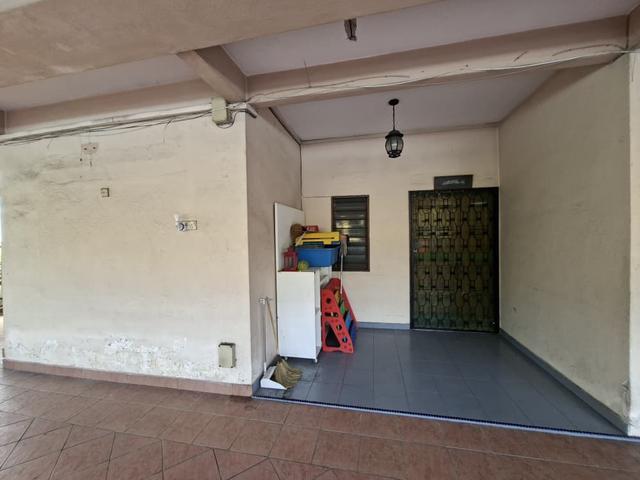 Ground Floor SemiD Unit 2 Bedrooms Taman Keramat AU3