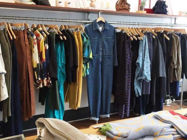 Ground Floor Shop In 10 Lacs Only Abul Qasim Super Market Store Mall Karachi Bahria Town Karachi ID 08572