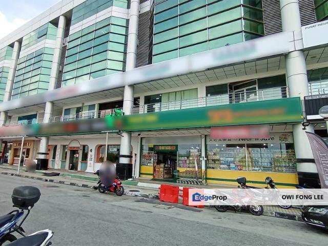 Ground Floor Shop Lot for Rent at Bayan Lepas | Krystal Point