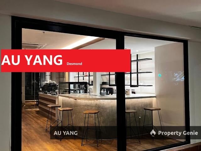 Ground floor shoplot Comes with furnitures and renovations Georgetown for rent