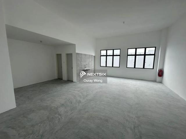 Ground Floor Shoplot Facing Main Road Easy Accessibility
